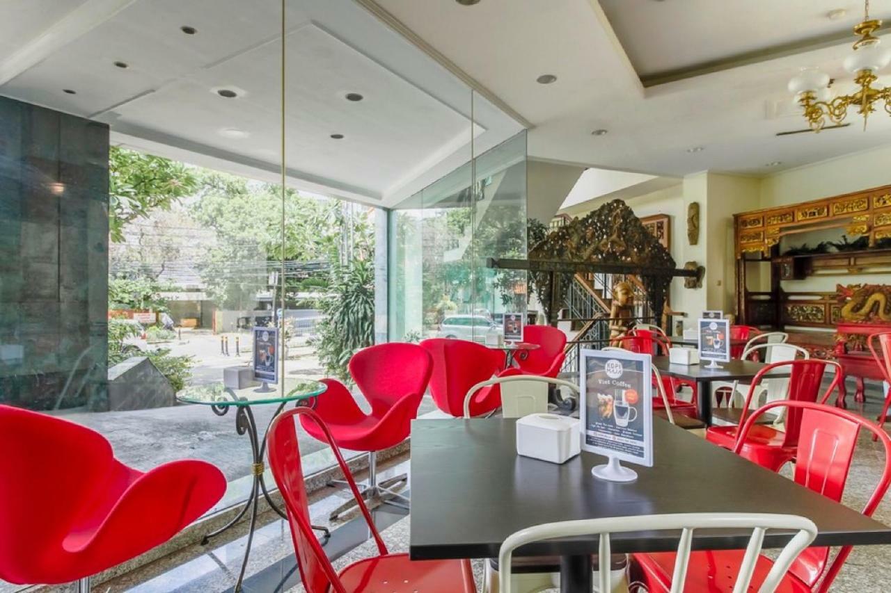 Reddoorz Plus Near Monumen Nasional Jakarta Exteriör bild