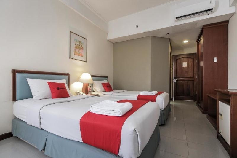 Reddoorz Plus Near Monumen Nasional Jakarta Exteriör bild